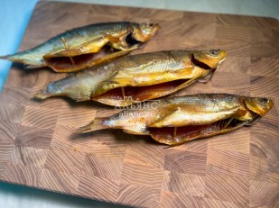 Мясные снеки: Пелядь х/к крупная потрошеная