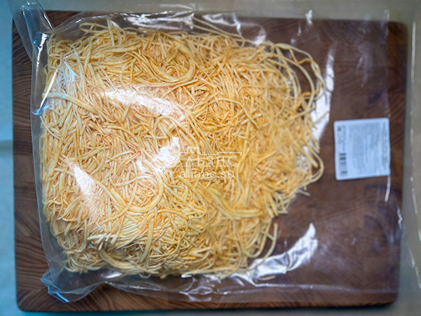 Сырный продукт ФЕРМЕРСКИЙ паутинка с паприкой в Егорьевске