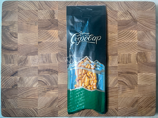 Сыр 60 гр ГОРНЫЙ СЫРОВАР (Бочонок копчёный с аджикой) в Егорьевске