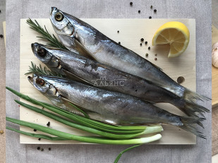 Арахис со вкусом паприки: Чехонь вяленая